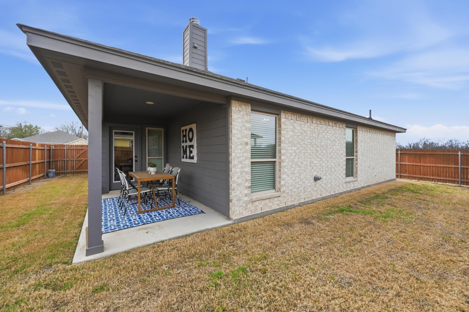 Cheldan Homes — Private covered patio and backyard
